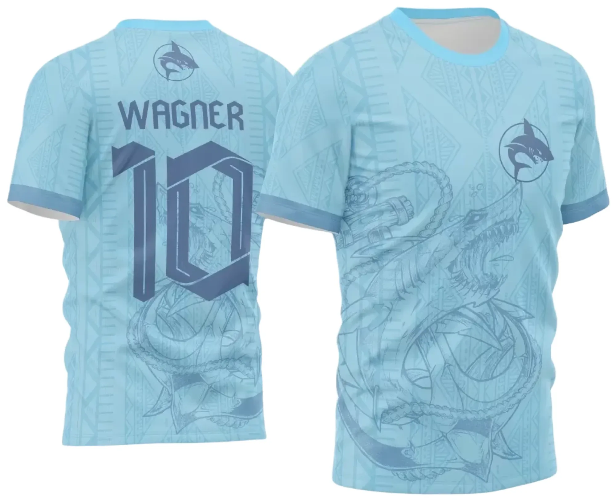 Camiseta unissex preta com logo no peito e estampa grande nas costas, temática Interclasse Tubarão 2024 - 2025, perfeita para eventos escolares e turmas que curtem o tubarão.