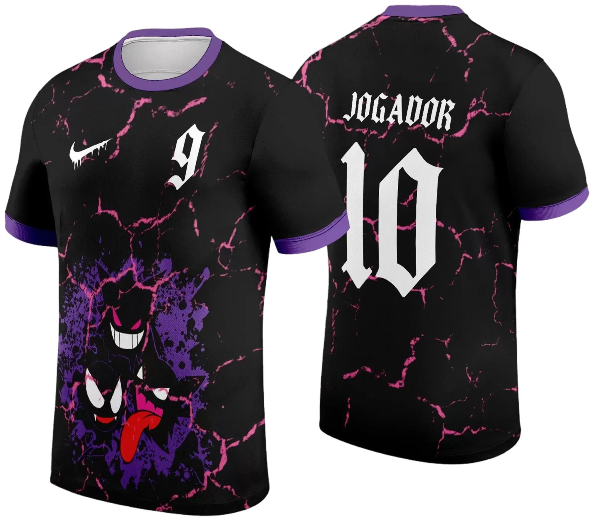 Camiseta unissex preta com logo no peito e estampa grande nas costas do Gengar, tema Camisa InterClasse 2024, perfeita para fãs de games e estilo moderno.