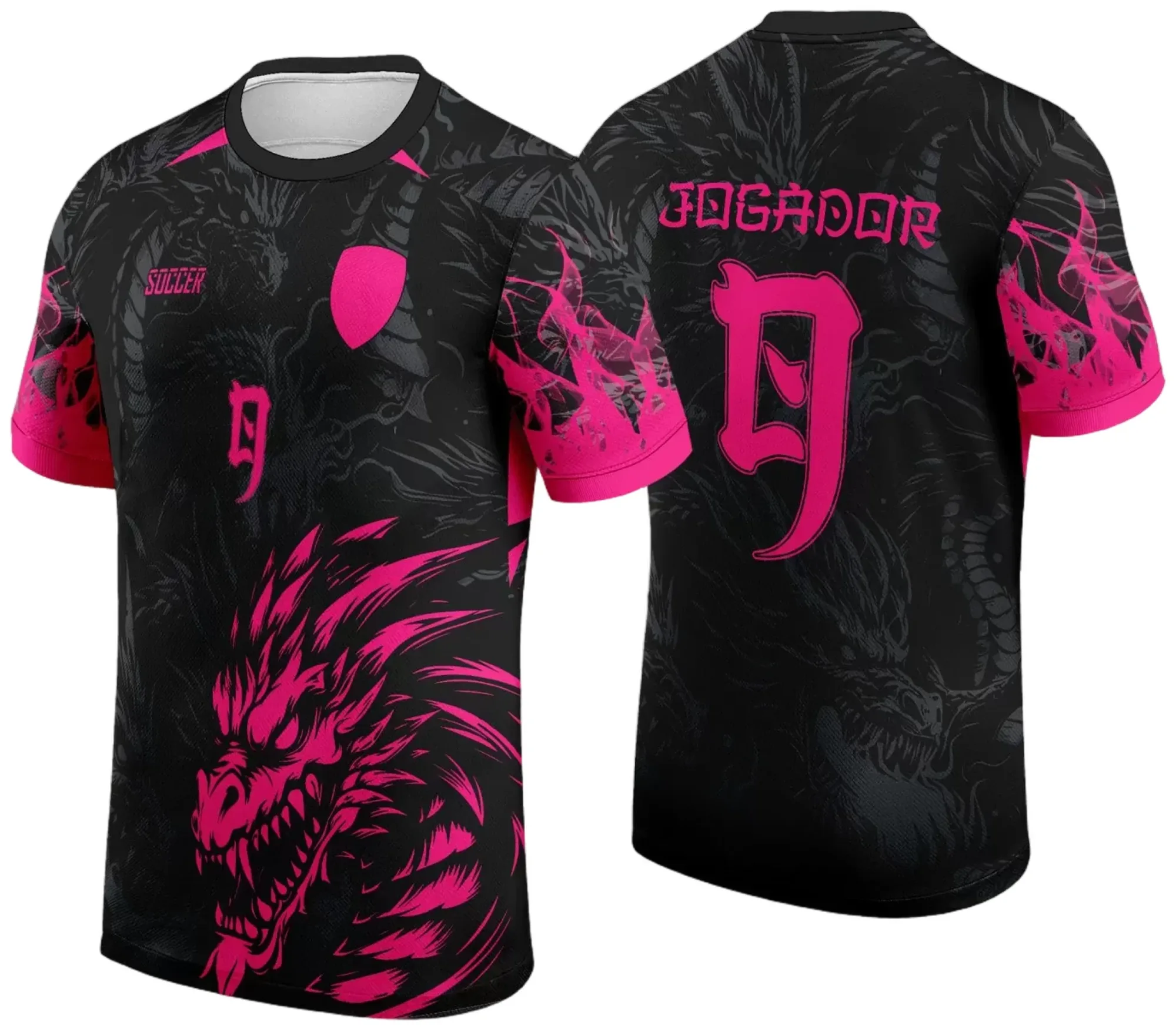 Camiseta unissex preta com logo no peito e estampa grande nas costas apresentando um dragão preto com rosa, ideal para o tema InterClasse 2024, com design moderno e marcante.