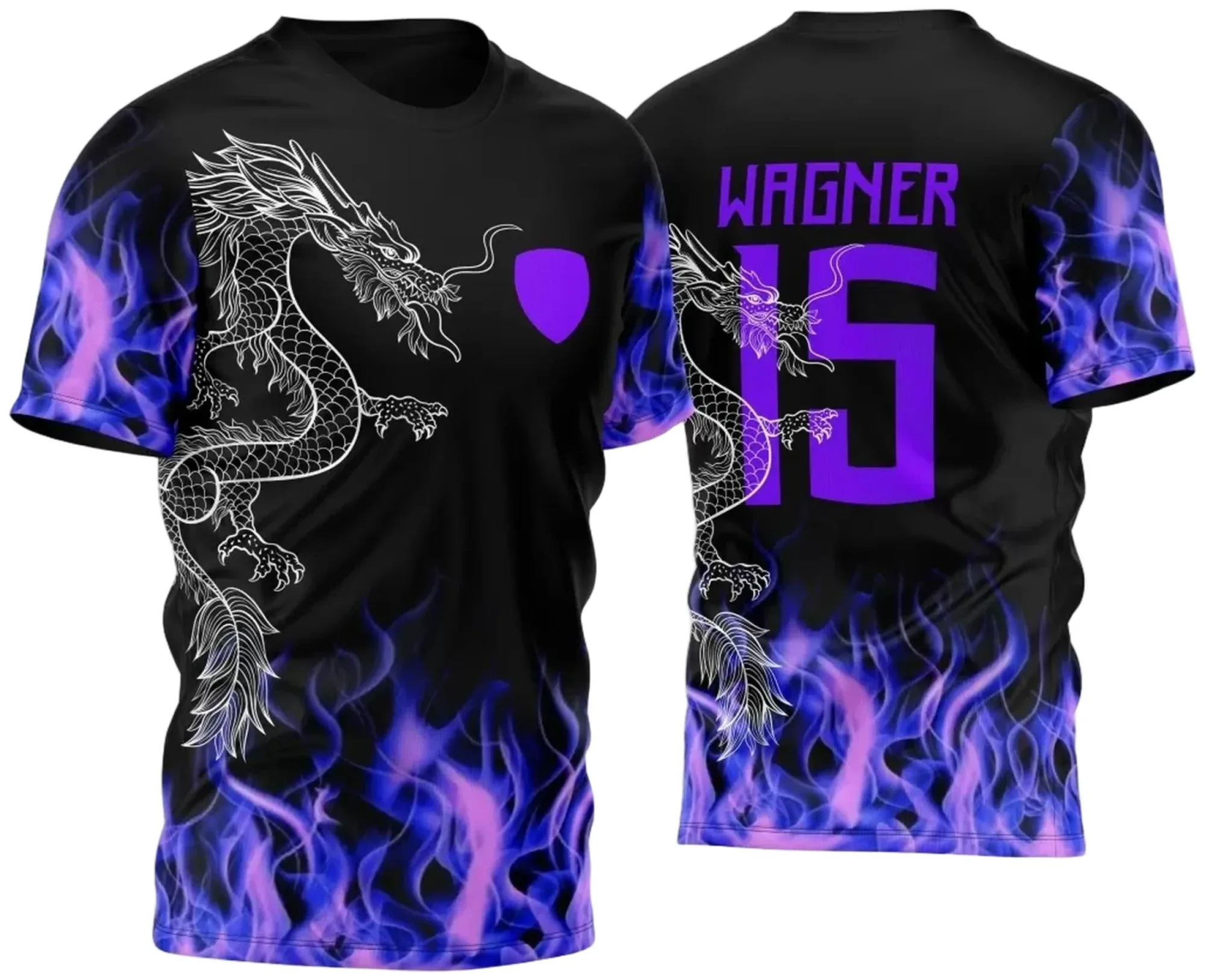 Camiseta unissex preta com logo no peito e estampa grande nas costas mostrando um dragão com chamas, inspirada no tema InterClasse 2024 Dragão e Fogo.