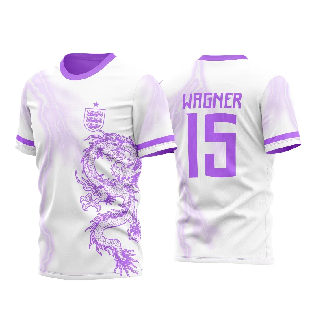 Camiseta unissex preta com logo no peito e estampa grande nas costas para Atlética Acadêmica e InterClasse Inglaterra 2023, perfeita para eventos acadêmicos e esportivos.