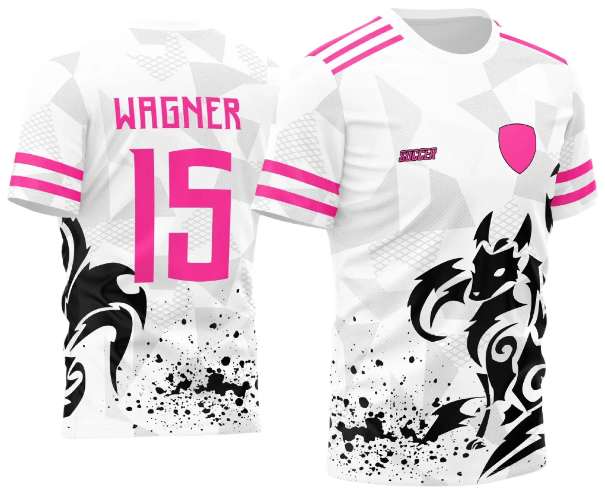 Foto de camiseta unissex preta com logo no peito e estampa grande nas costas, inspirada no tema Camisa Para Atlética Acadêmica e InterClasse Raposa Black 2023.