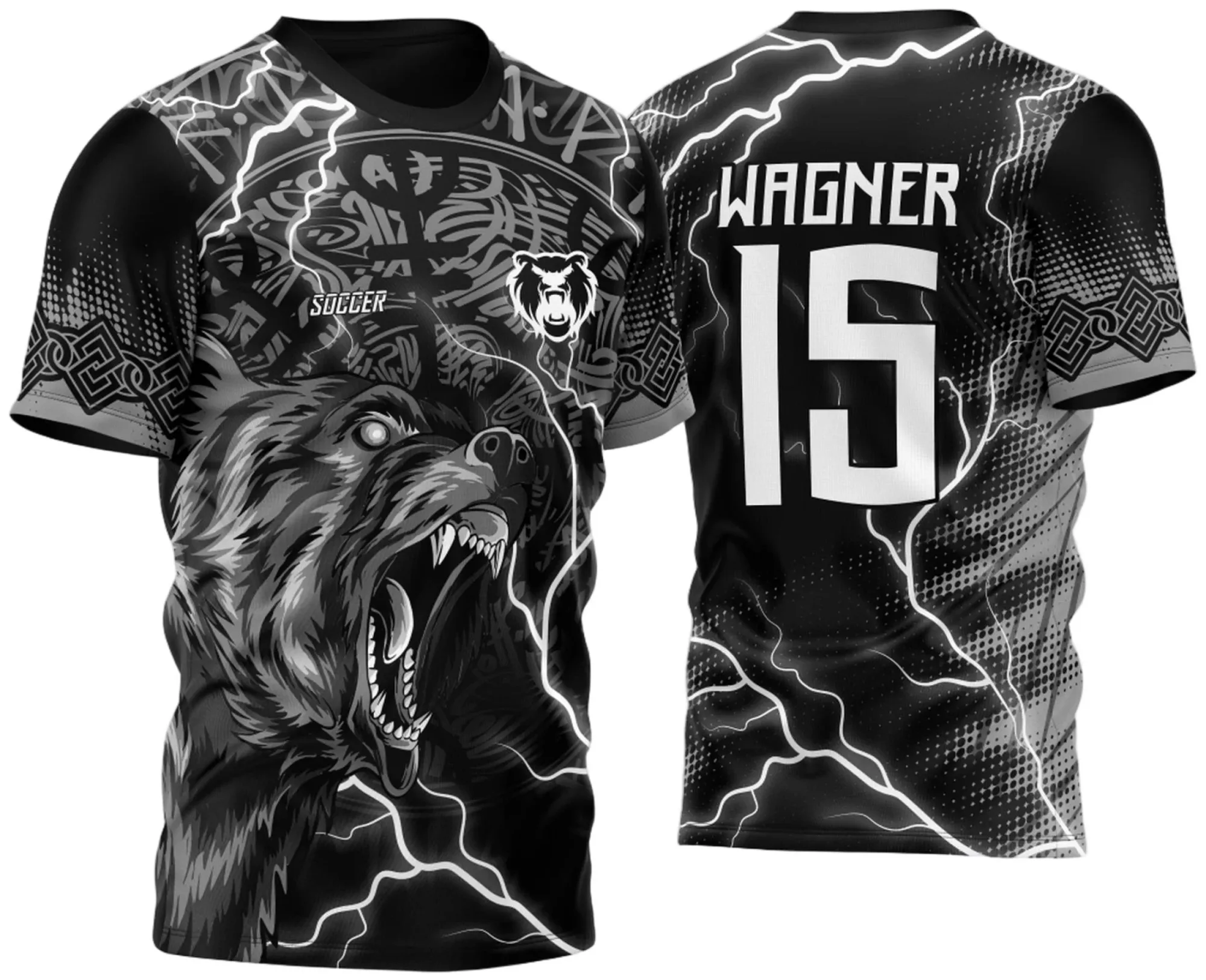 Camiseta unissex preta com logo no peito e estampa grande nas costas do Urso Feroz Celta 2023, ideal para eventos InterClasse, design impactante e moderno.