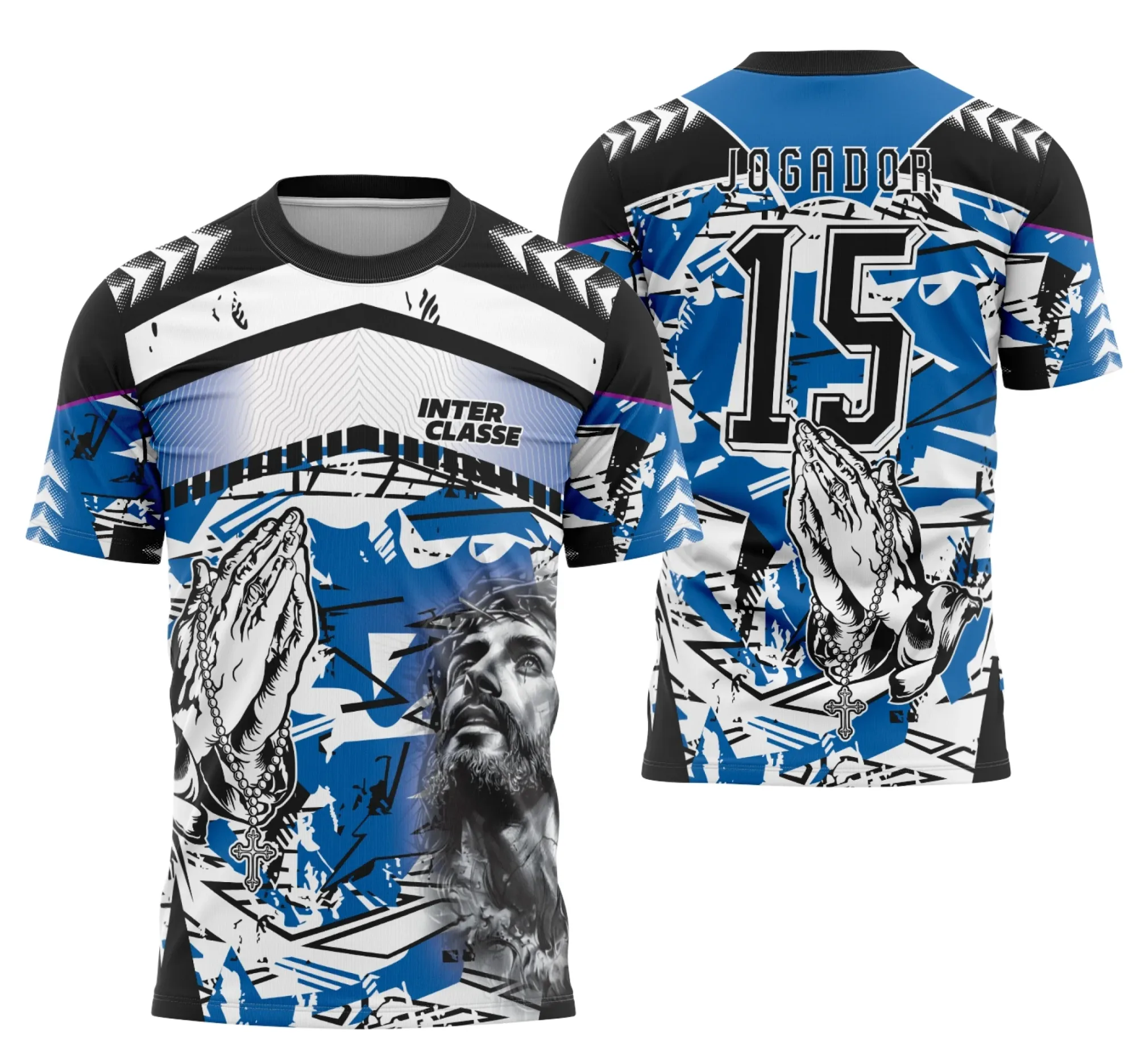 Camiseta unissex preta com logo no peito e estampa grande nas costas com tema Jesus Cristo e futebol, modelo 8, ideal para fãs de futebol e espiritualidade.