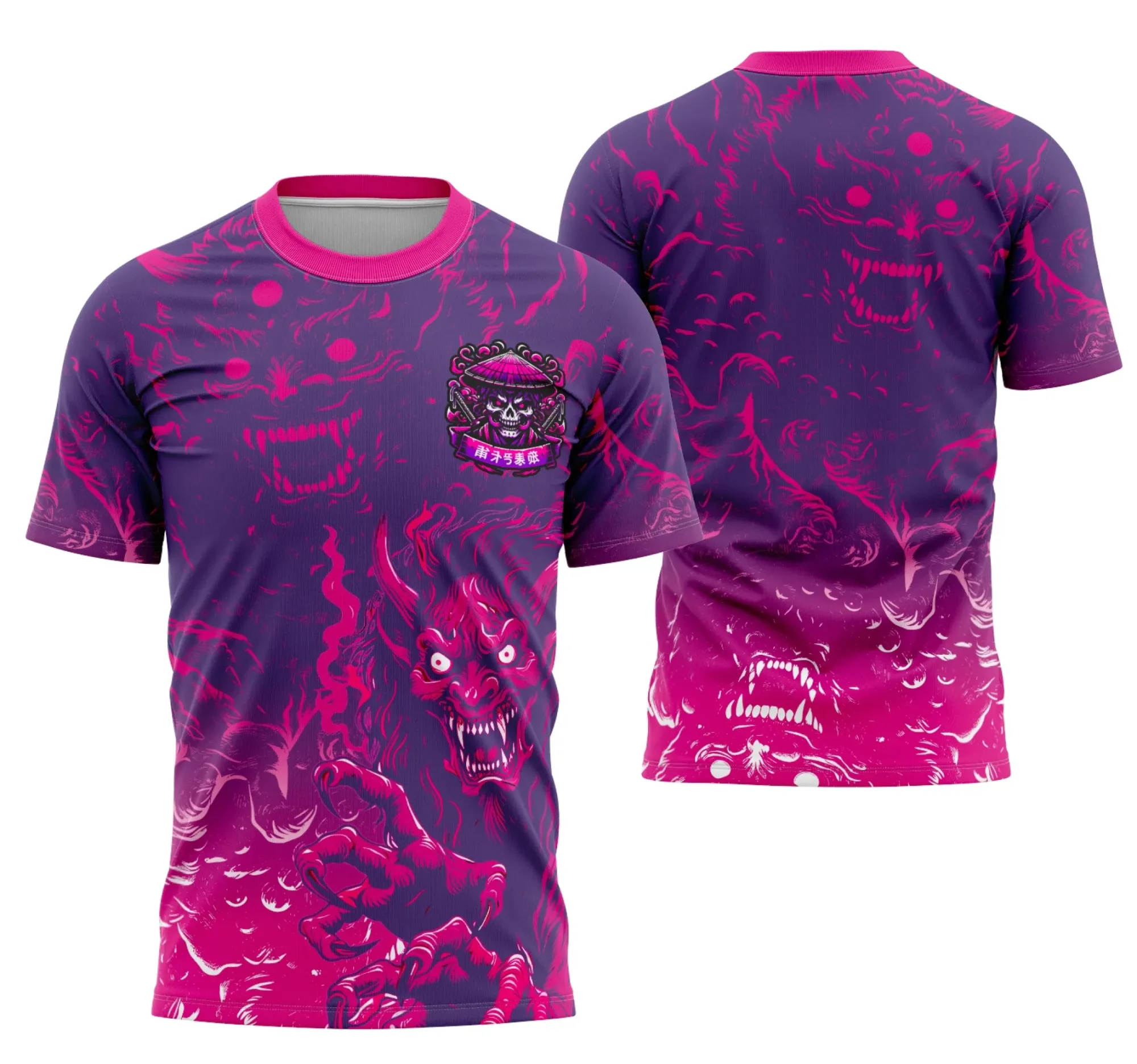 Camiseta unissex preta com logo no peito e estampa grande nas costas mostrando tema Equipe Demônio Japão, ideal para quem busca estilo marcante e autêntico.