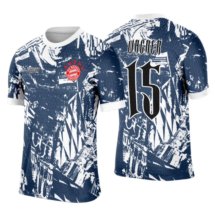 Camiseta unissex preta com logo no peito e estampa grande nas costas do Bayern Munchen para interclasse, destacando um design marcante e esportivo.