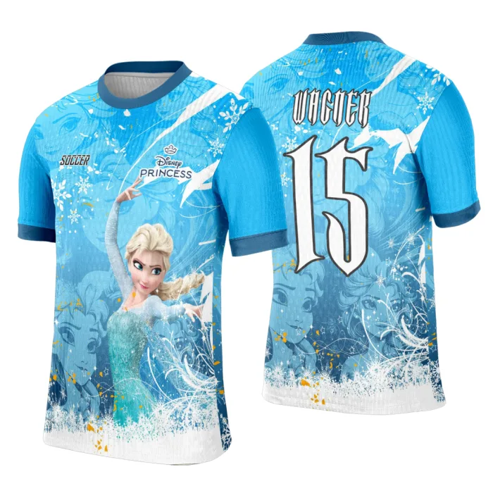 Camiseta unissex branca com logo no peito e estampa grande nas costas inspirada em Frozen Elsa, ideal para veste casual ou eventos escolares, confortável e estilosa.