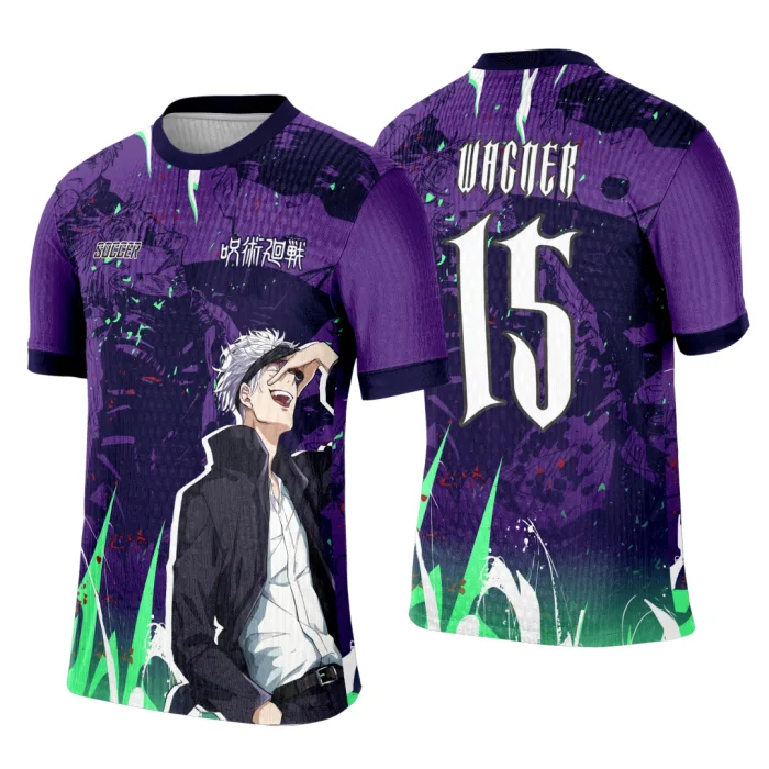 Camiseta unissex preta com logo no peito e estampa grande nas costas inspirada no personagem Satoru Gojō, ideal para fãs e eventos temáticos interclasse.