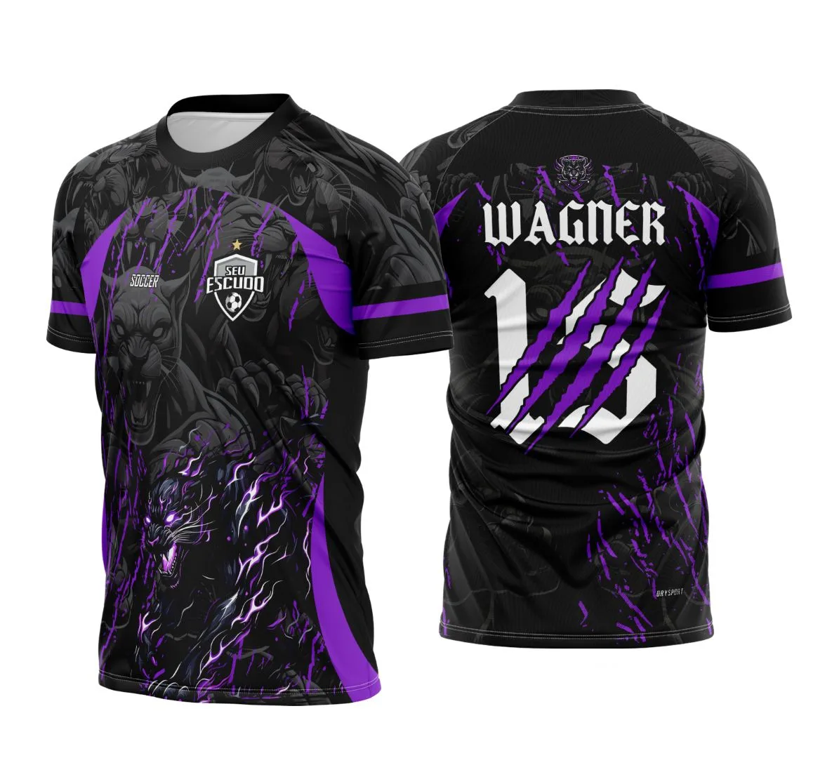 Camiseta unissex preta com logo no peito e estampa grande nas costas, temática Pantera Negra 2025 com detalhes em fogo, perfeita para o estilo interclasse.