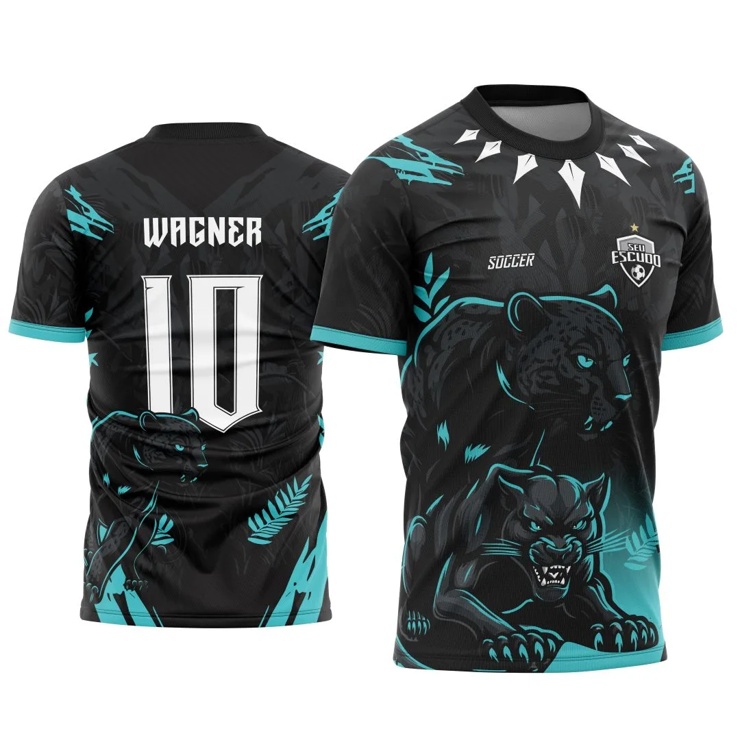 Camiseta unissex preta com logo no peito e estampa grande nas costas do tema Pantera Nega Verde Interclasse, ideal para quem curte estilo marcante e design esportivo