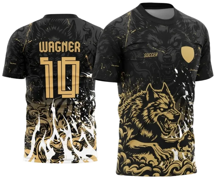 Camiseta unissex preta com logo no peito e estampa grande nas costas mostrando lobo em destaque, ideal para quem busca estilo e atitude na peça.