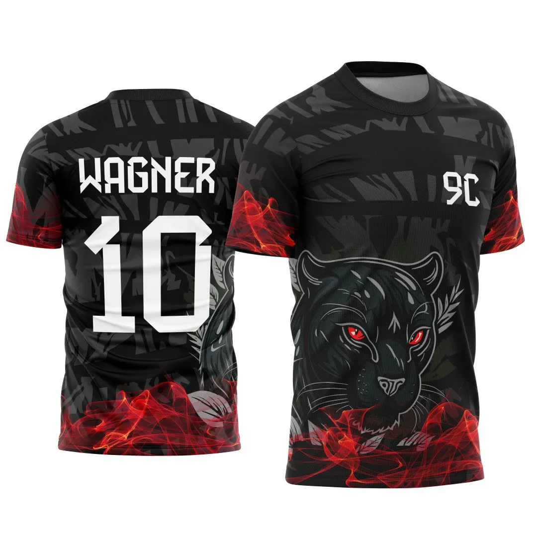 Camiseta unissex preta com logo no peito e estampa grande nas costas do Pantera Negra, perfeita para fãs e eventos interclasse, mostrando estilo e atitude marcante.