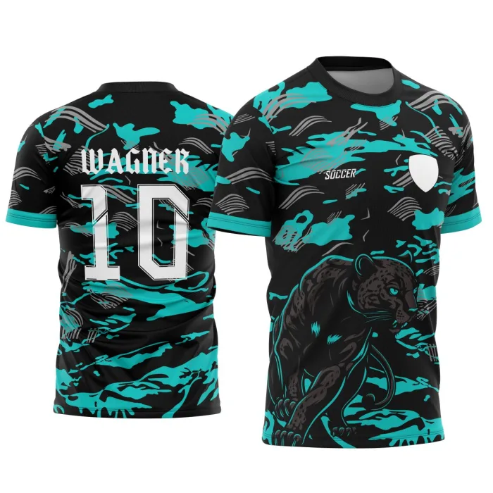 Camiseta unissex preta com logo no peito e estampa grande nas costas do Pantera Negra estilo Interclasse modelo 2, ideal para fãs e eventos temáticos.