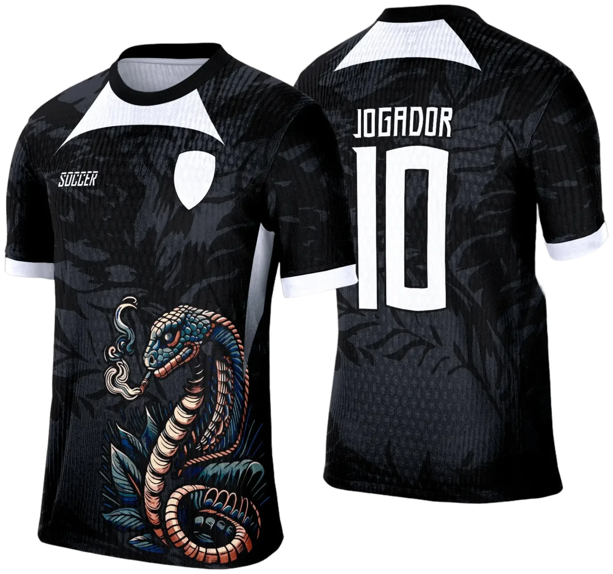 Camiseta unissex preta com logo no peito e estampa grande nas costas com serpente estilizada, mostrando design marcante e moderno, ideal para fãs de camisas de interclasse.