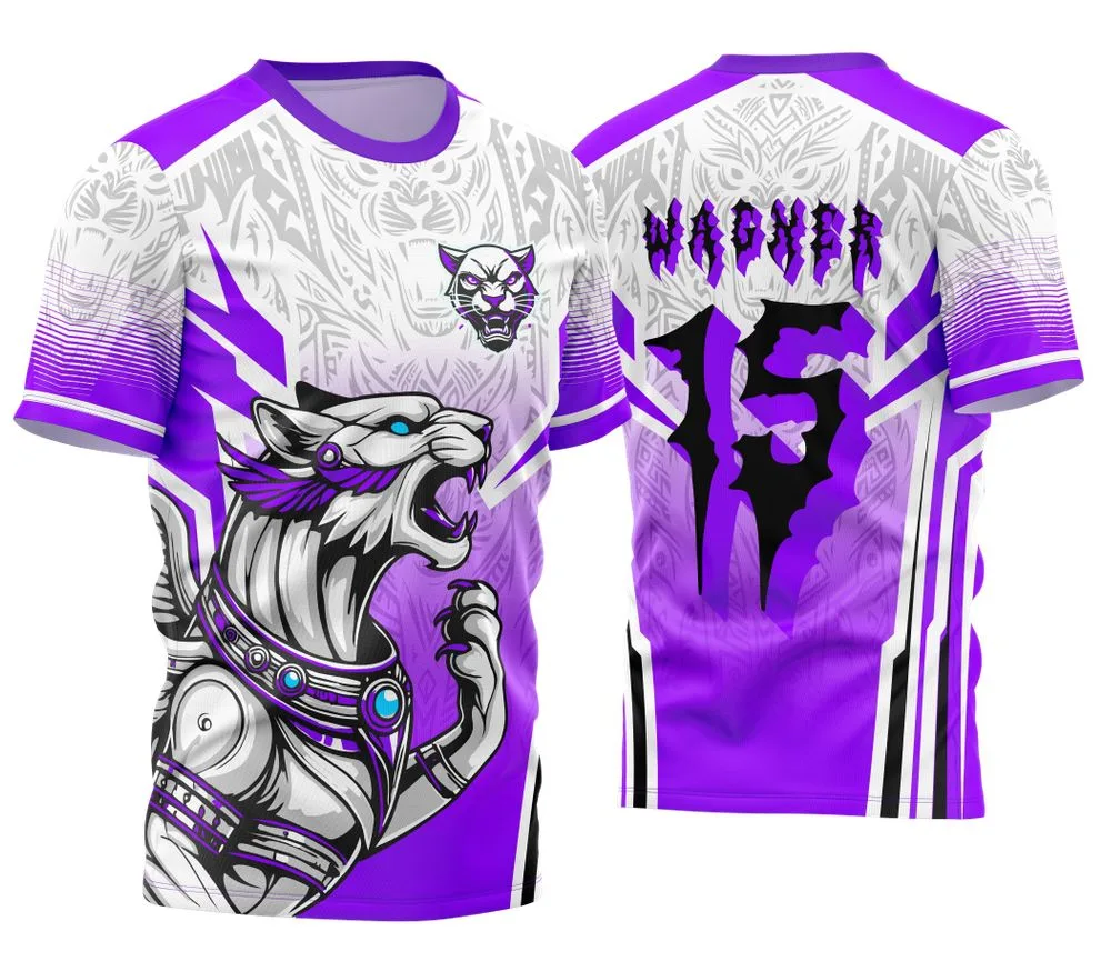 Camiseta unissex preta com logo no peito e estampa grande nas costas que traz o tema Pantera Divina do Interclasse 2024 - 2025, perfeita para eventos escolares e times.